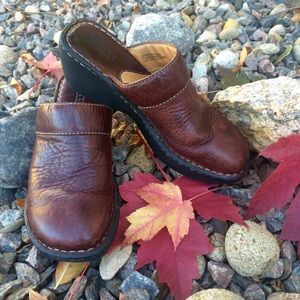 Born Brown Leather Wedge Clogs - Size 9