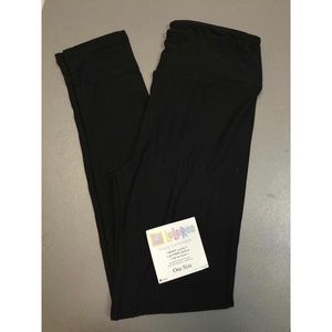 NWOT LuLaRoe OS Black Leggings