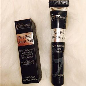 It Cosmetics Bye Bye Undereye Concealer
