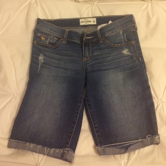 Abercrombie Kids Distressed Shorts Sz.16