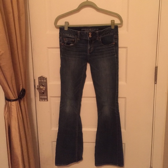 American Eagle Artist Jeans. Size 4R.