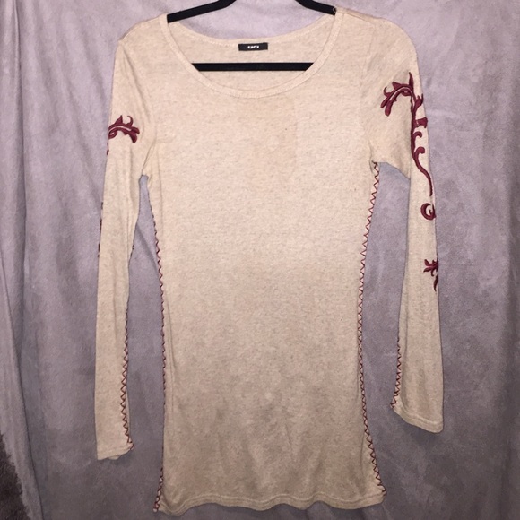 Light brown top dress who burgundy designs