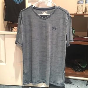 Under Armour Heat Gear V-Neck T-Shirt