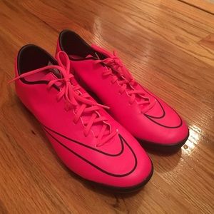 Nike turf indoor cleats
