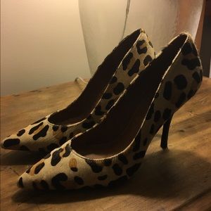 BCBG leopard pumps