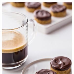 Meet your Posher, Melisa