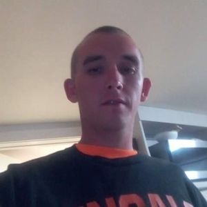 Meet your Posher, Dustin