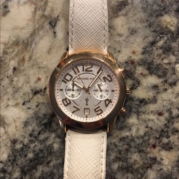 White leather and Rose Gold Michael Kors Watch