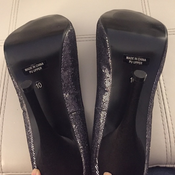 NWOB HIGHEST HEEL high heel glitter shoe, size 10 - Picture 3 of 4