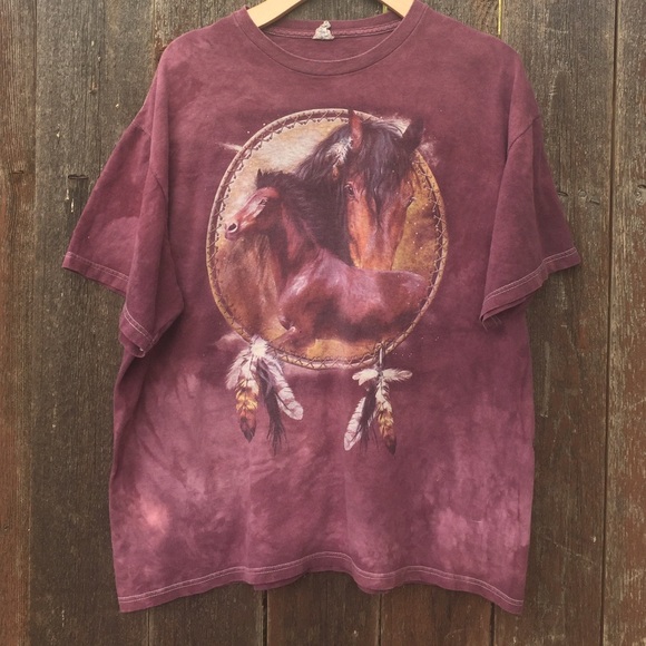 Over sized horse t-shirt ❌ SOLD ❌