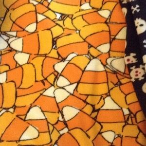 Lularoe TC Candy Corn leggings
