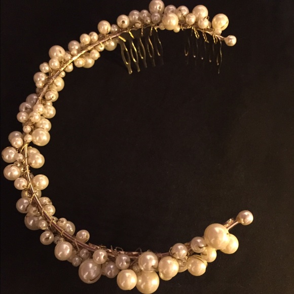 Pearl Headpiece Never worn Bride wedding tiara