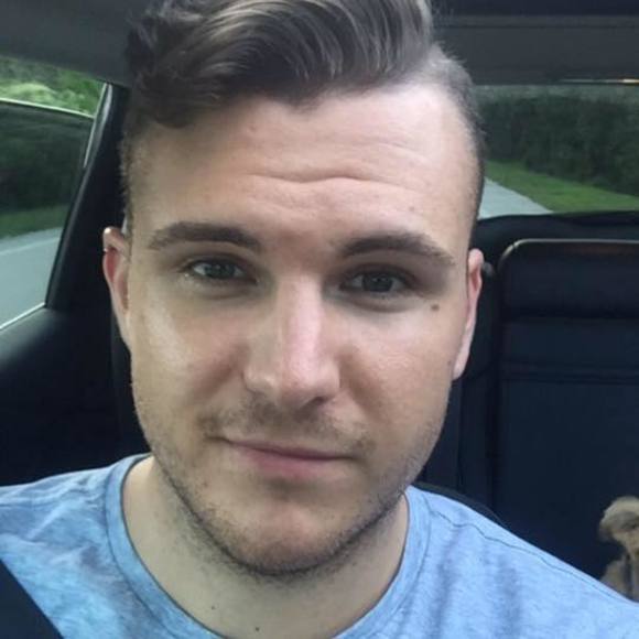 Meet your Posher, Zach