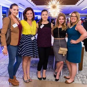 Meet your Posher, Monique