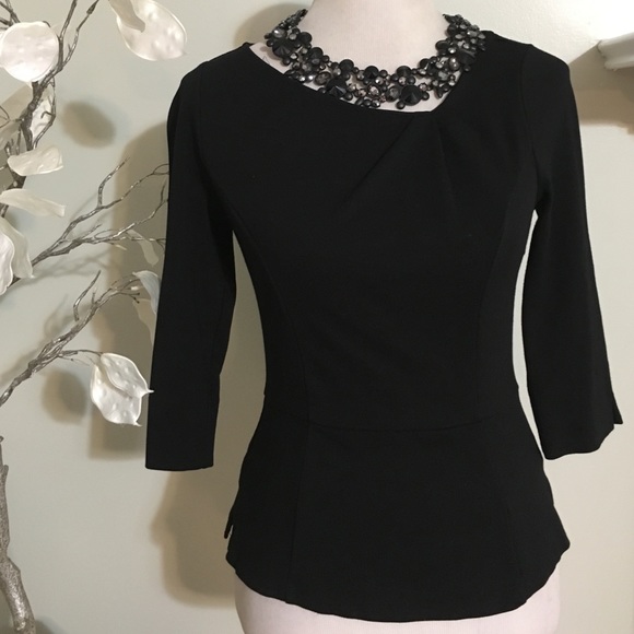 White House Black Market Tops - WHITE HOUSE BLACK MARKET TOP