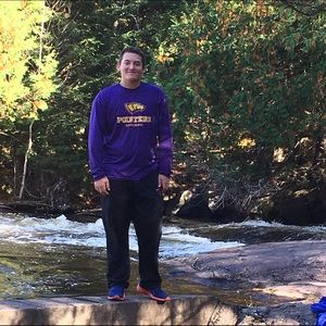 Meet your Posher, Joshua