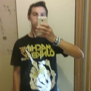 Meet your Posher, Dakota