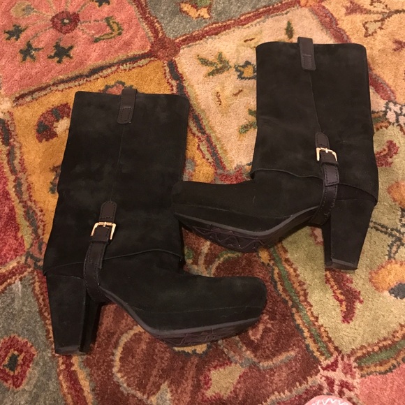 Shoes - Suede leather boots