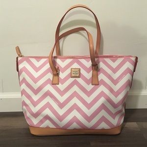Dooney & Bourke Tote