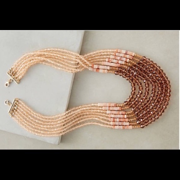 ✨✨NWT Anthro Beaded Necklace!✨✨