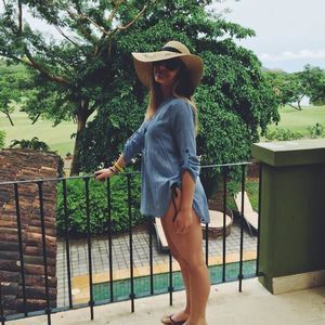 Meet your Posher, Olivia