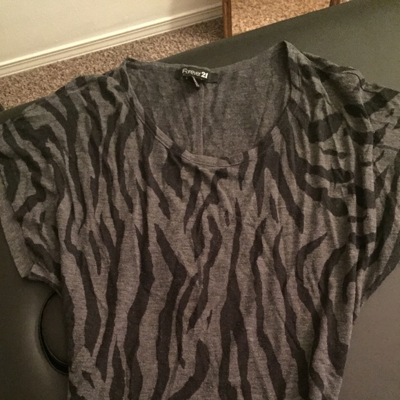 Short sleeve
