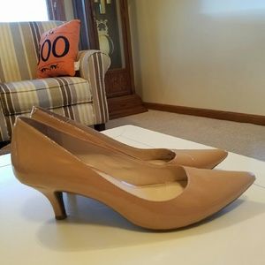 Anne Klein, iflex, nude, pointed-toe pumps
