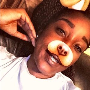 Meet your Posher, Faithe