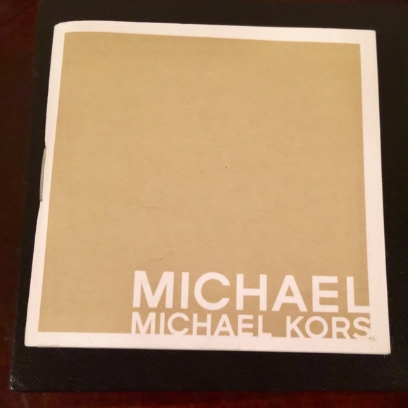 Beautiful Authentic MK Watch - Picture 3 of 3