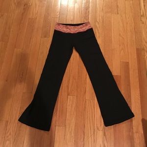 Lululemon yoga pants