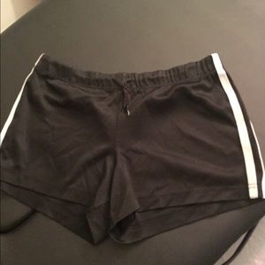 Running shorts