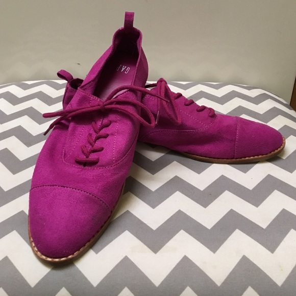 GAP women's Oxford shoes