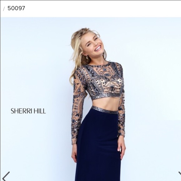 Size 2 Sherri Hill - Picture 2 of 4