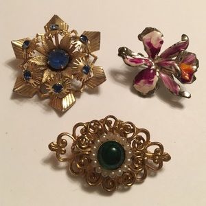 Brooch