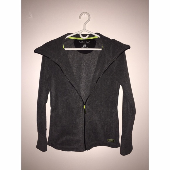 BARELY WORN-Calvin Klein Grey Fleece