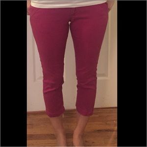 Berry color capris