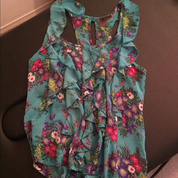 Flower tank