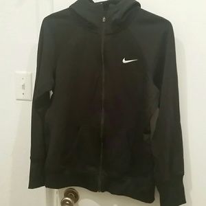 Therma-fit nike hoodie! Excellent condition!
