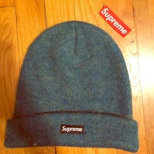 Supreme Hat