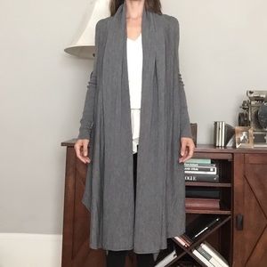 🎉1H FLASH SALE🎉Thin Wool Assym. Sweater