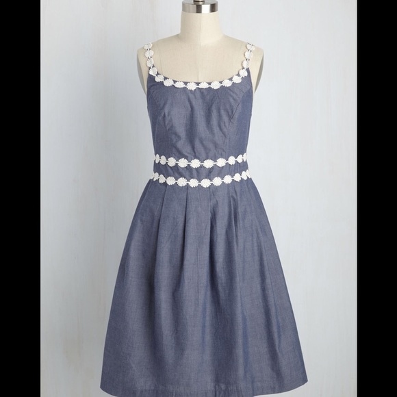 Modcloth dress
