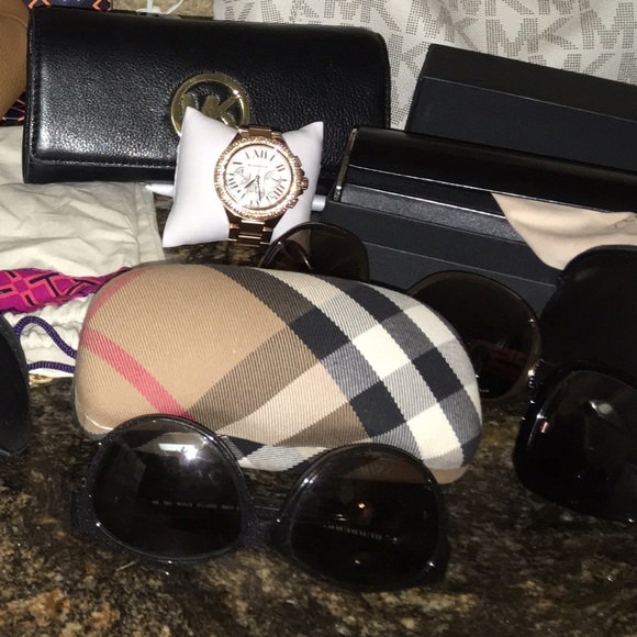 Burberry 4088 Sunglasses