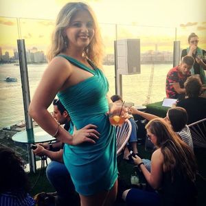 Meet your Posher, Ani