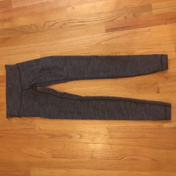 Lululemon size 4 grey leggings