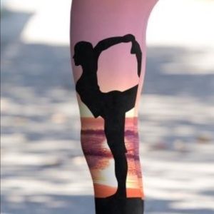 Om Shanti "beach yoga" pant size medium