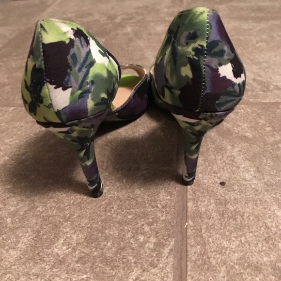 Floral Print, Marc Fisher "Joey 2" Heel - Picture 3 of 4