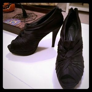 Adorable satin, peep-toe, heeled ankle booties