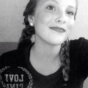 Meet your Posher, Sandra