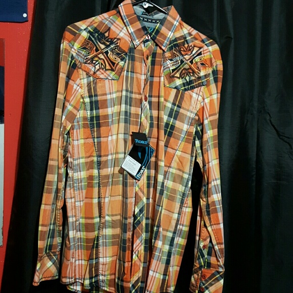 Roar dress shirt  (double stitched) - Picture 1 of 4