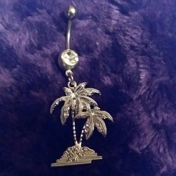 Coconut trees dangle belly ring